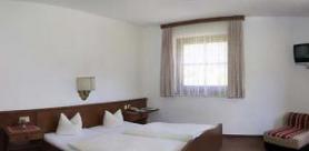 Rakouský hotel Dolomitenhof - možnost ubytování