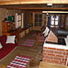 Rakouská horská chalupa Alpin Hütt´n s jídelnou
