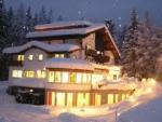 Rakouský hotel Das Waldheim v zimě
