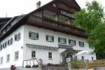 Rakousko, obec Gosau s penzionem Kirchenwirt